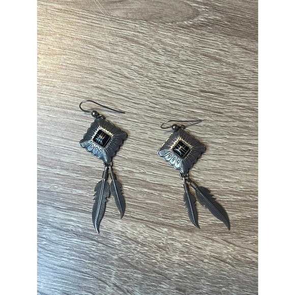 Navajo earring sterling 9.25 silver w/onyx stone center - Picture 3 of 5